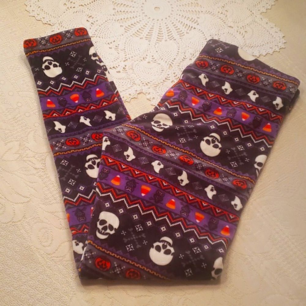 Cute Halloween Pumpkin Skull Candy Corn Buttery Soft Fleece Lounge Pants…